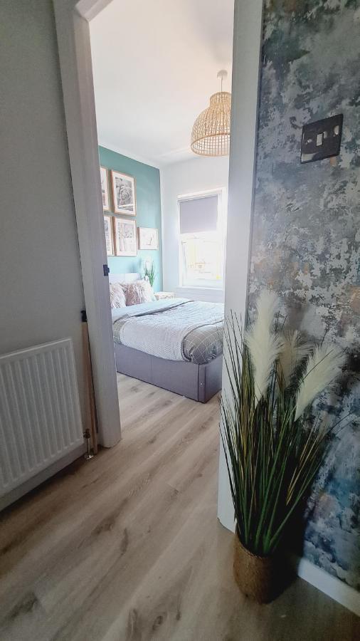 Apartmán Beautiful 2Bed House With Garden, Walking Distance To Town - Free Parking Glasgow Exteriér fotografie